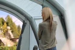 Vango Airbeam Vango Lismore Air 700DLX Tent Package (2023) 19 Vango Airbeam Vango Lismore Air 700DLX Tent Package (2023) -Professional Camping Store lismore air 700dlx lo 2023 7