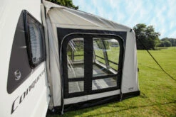 Vango Airbeam Vango Balletto Air 390 Elements Shield Caravan Awning (2023) 20 Vango Airbeam Vango Balletto Air 390 Elements Shield Caravan Awning (2023) -Professional Camping Store van 22 lifestyle balletto shield 390 low13